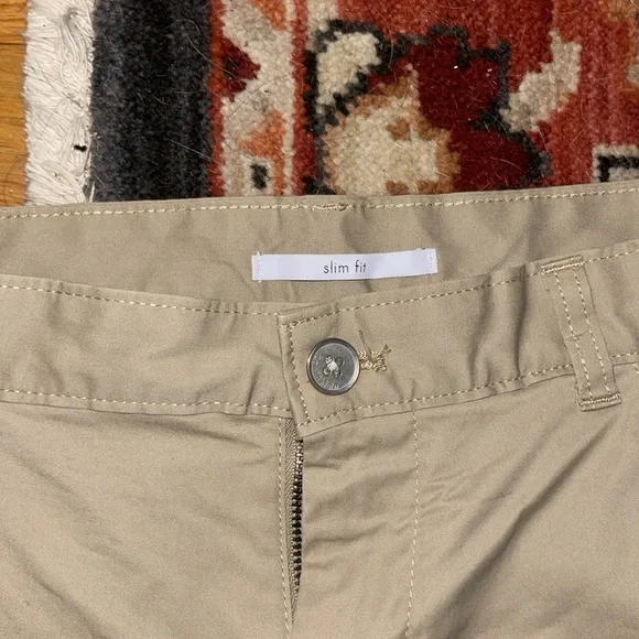 Like new men’s slim fit Calvin Klein pants - Picture 2 of 4